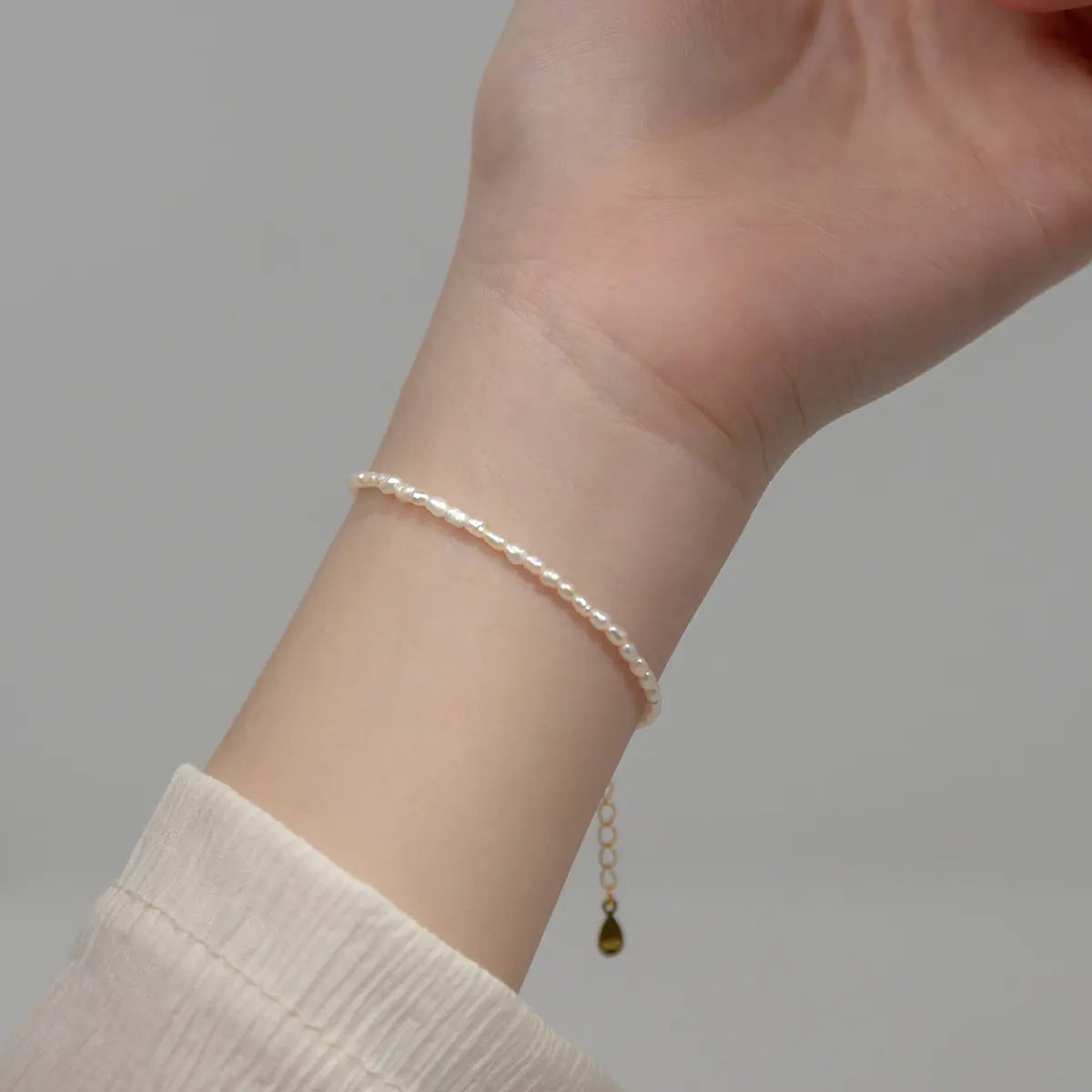 Compact Elegant Pearl Beads Jewelry Collection