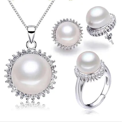 Freshwater Pearl Jewelry Set with 925 Silver (Three Pieces)