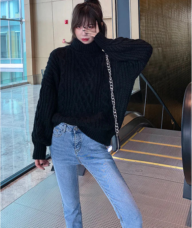 Loose Knit Sweater for Women - Black Turtleneck 2019
