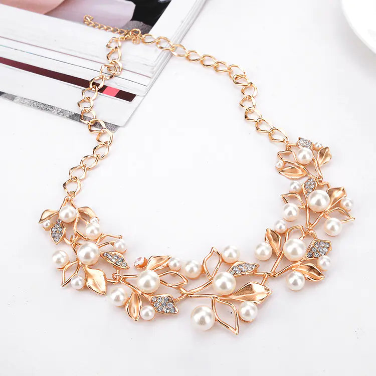 Trendy Pearl and Diamond Bridal Jewelry Set