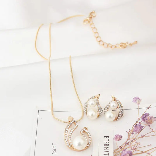 Elegant Bride Jewelry Set with Pearl Drop Necklace