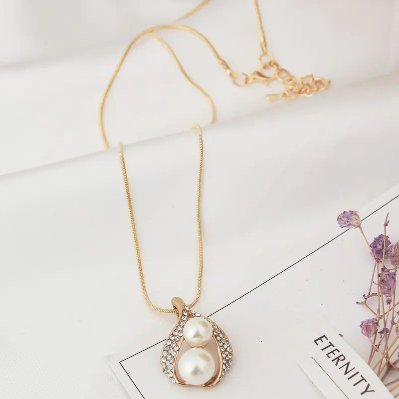 Elegant Bride Jewelry Set with Pearl Drop Necklace
