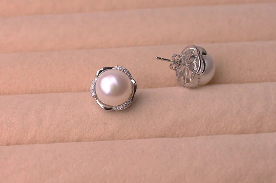 Natural Freshwater Pearl Jewelry Set in Silver