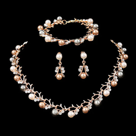 Fashion Floral Pearl Jewelry Set with Earrings, Necklace, Bracelet
