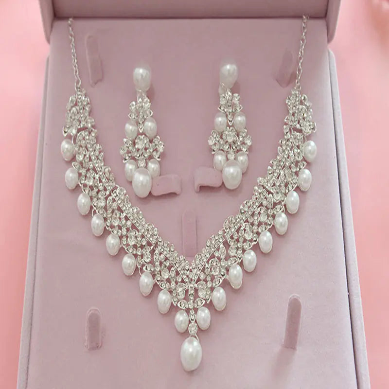 Bridal Pearl Jewelry Set: Necklace and Earrings Combo