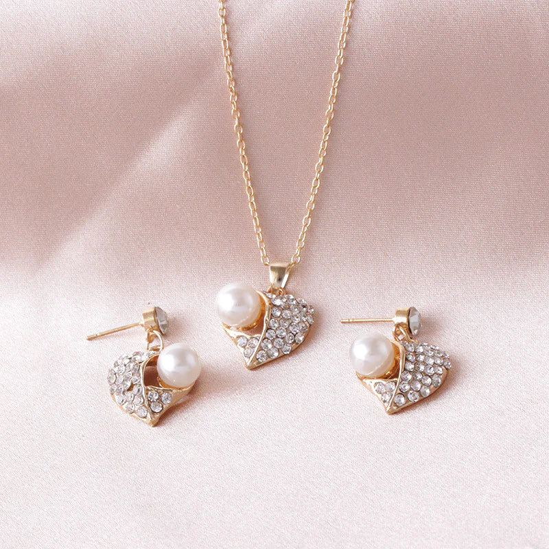 Heart Pearl Jewelry Set with Earrings and Necklace