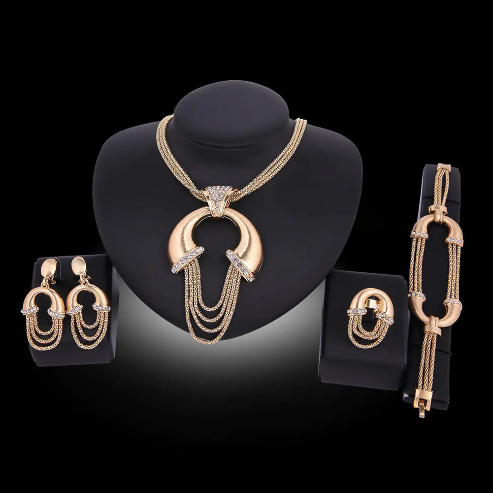 Exaggerated Gold Bridal Jewelry Set - 4-Piece Alloy Set