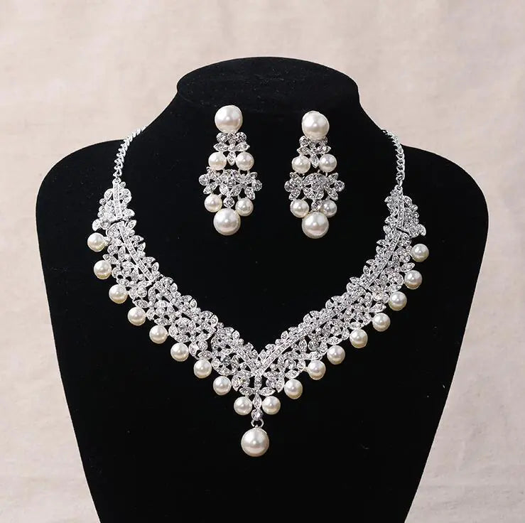 Bridal Pearl Jewelry Set: Necklace and Earrings Combo