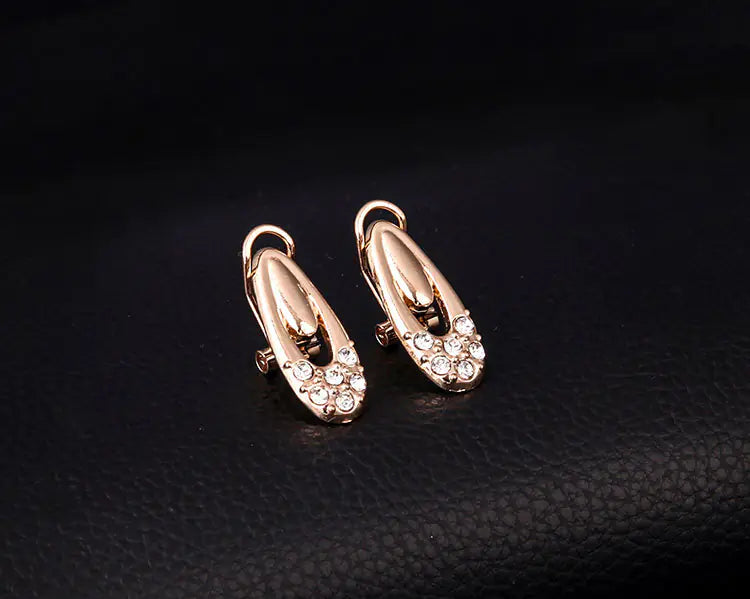 4-Piece Fashion Jewelry Set: 18K Gold Necklace & Earrings