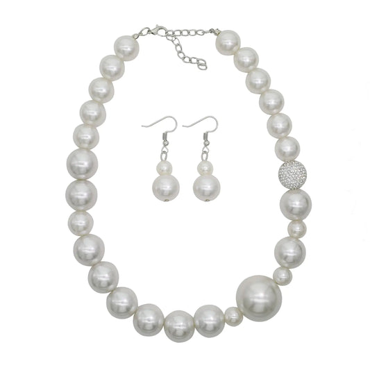 Chunky Pearl Necklace for Women Large Pearl Statement Necklace Trending Choker Pearl Costume Necklace Boho Pearl Jewelry Set (White big pearls)