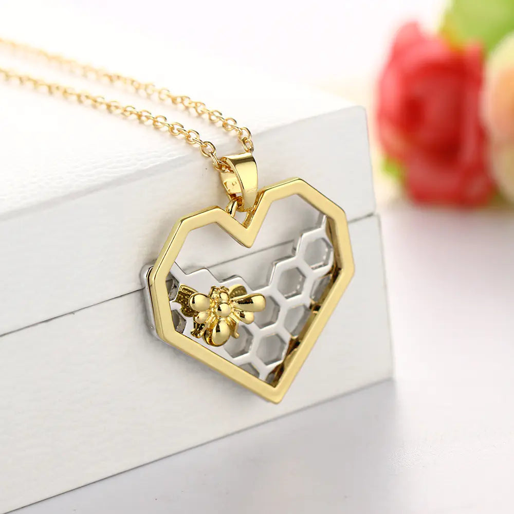 Bee Necklace - Stylish Fashion Accessory
