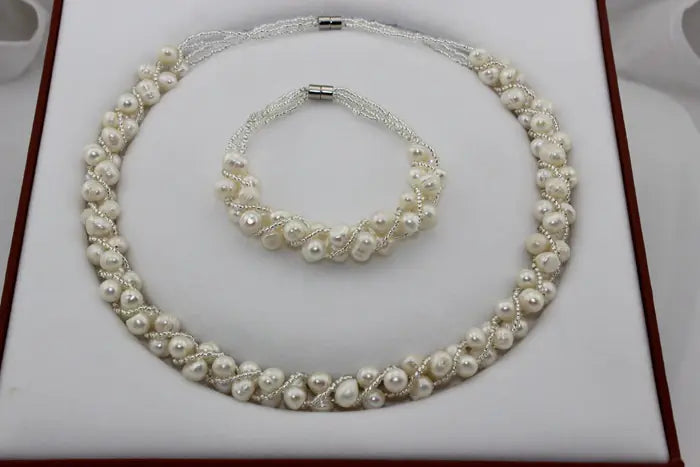 Bride Pearl Jewelry Set with Necklace and Bracelet