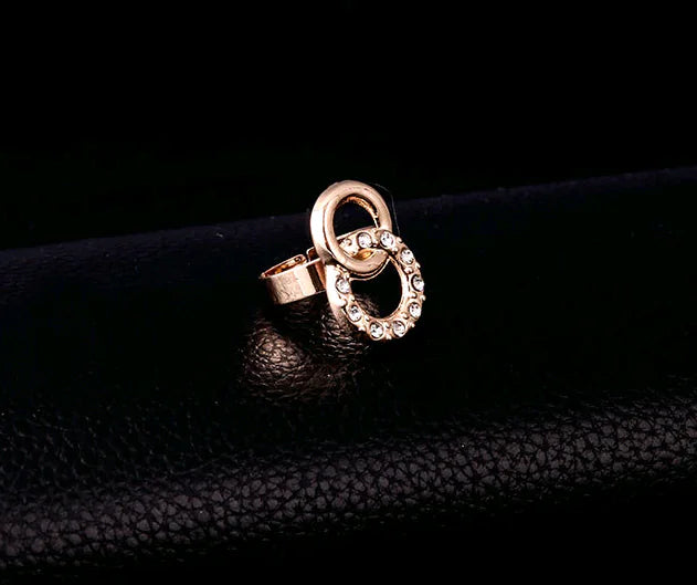 18K Gold-Plated Jewelry Set: Necklace, Earrings, Bracelet, Ring