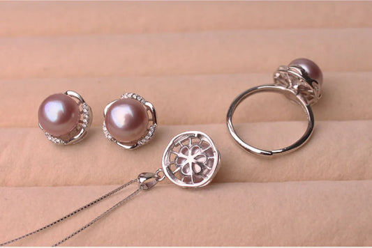 Natural Freshwater Pearl Jewelry Set in Silver