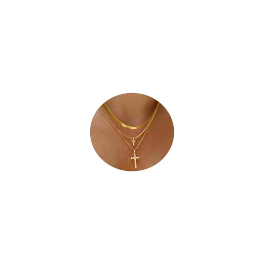 Feskive Layered Gold Necklaces for Women，Stackable 14K Gold Plated Tiny Initial Necklaces Simple CZ Cross necklace Dainty Layered Necklace Different Length Pendant Necklace Gold Jewelry Set for Women