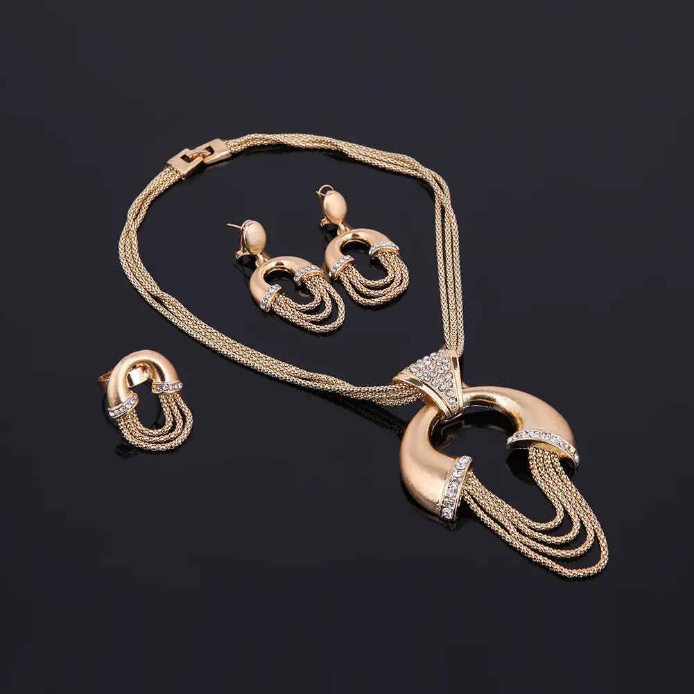 Exaggerated Gold Bridal Jewelry Set - 4-Piece Alloy Set